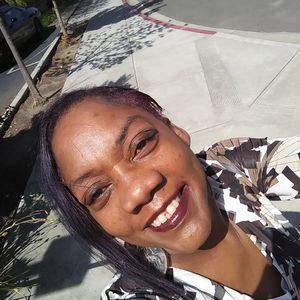 Meet your Posher, Sandra